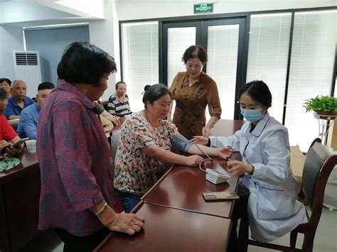 健康咨詢服務(wù)中心命名指南 打造專業(yè)與信賴的品牌形象